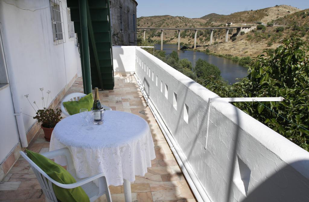Alojamentos Oasis Mertola Exterior photo